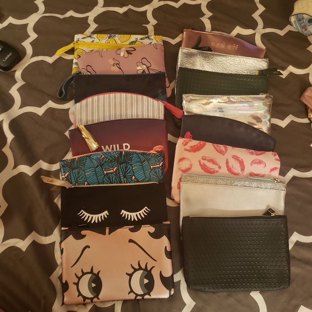 Ipsy makeup bags